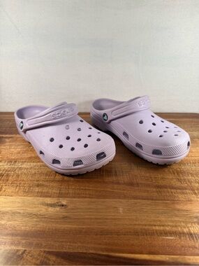 CROCS Classic Clogs, Light Purple, Women's Size 8